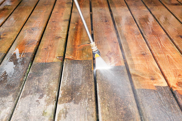 Best Parking Lot and Garage Cleaning  in Racine, WI